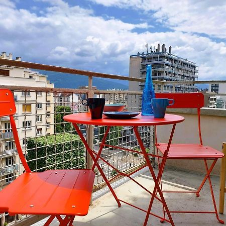 Champon - Lumineux 2 Chambres Avec Garage Prive - Tram A 1 Min Grenoble Exterior foto